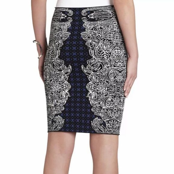 EUC BCBGMAXAZRIA Irene Tribal Pencil Skirt SZ S - Picture 2 of 9